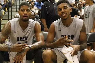 中场铁人再次踢满全场，体能状态亮眼（中场悍将再度打满90分钟，体能爆棚）