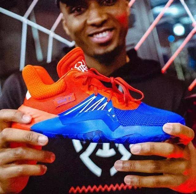 NBA战报：锡安替补24+9，浓眉空砍35+17，鹈鹕119-113独行侠（NBA速递：锡安替补砍24分9板，浓眉35分17板难救主，鹈鹕119-113力克独行侠）