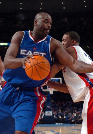 半场战报：帕尔马0-1乌迪内斯，扎尼奥洛破门（半场速递：乌迪内斯1-0领先帕尔马，扎尼奥洛建功）