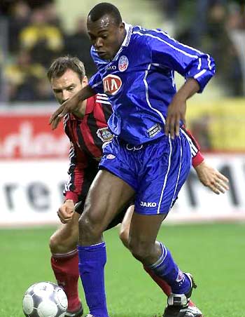 中国犀旺队希望挑战赛首秀憾负法甲欧塞尔B队（希望挑战赛首战，中国犀旺队惜败法甲欧塞尔B队）