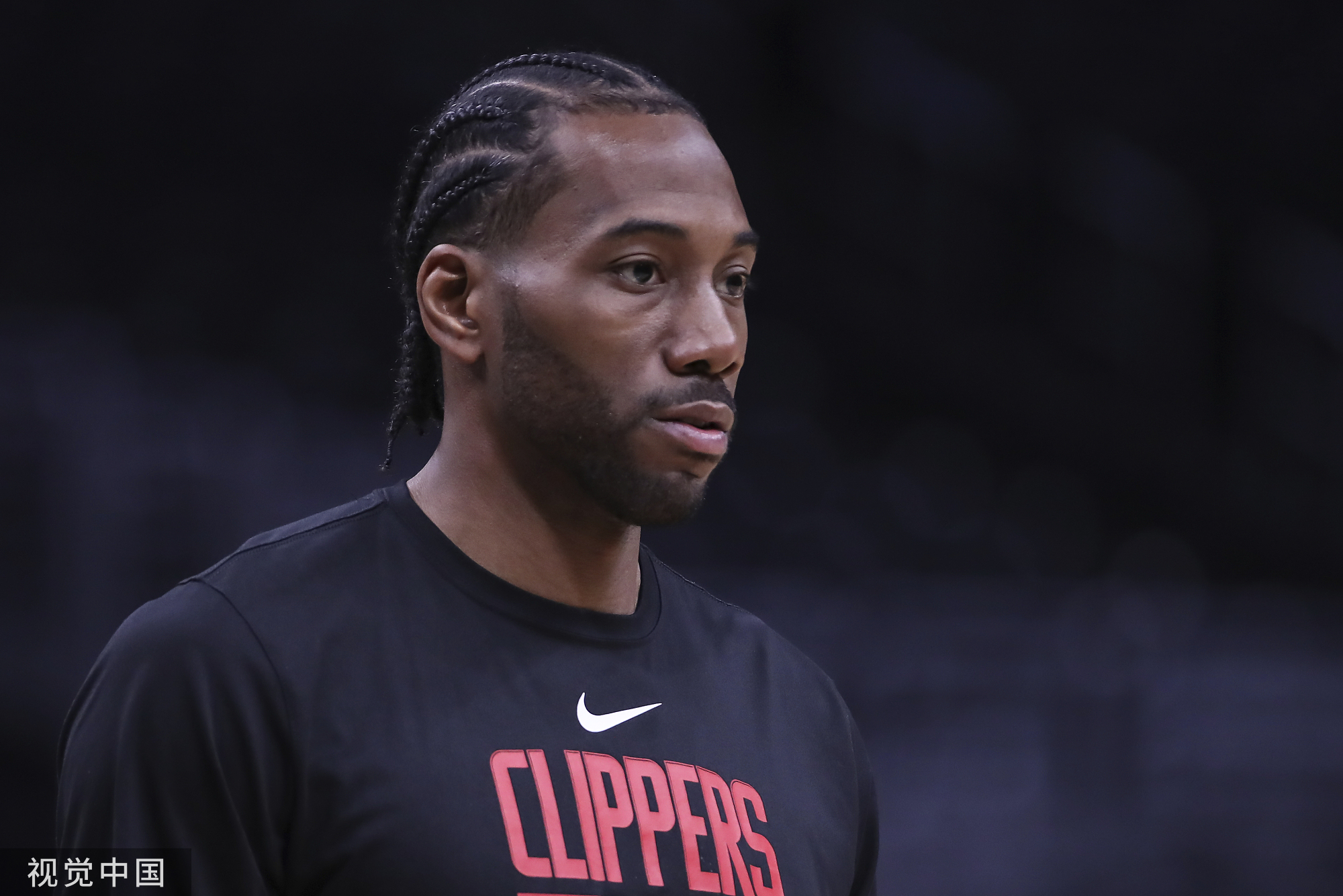 亚历山大称马刺强于雷霆，强调团队需提升（亚历山大：马刺强过雷霆，球队需要提升）