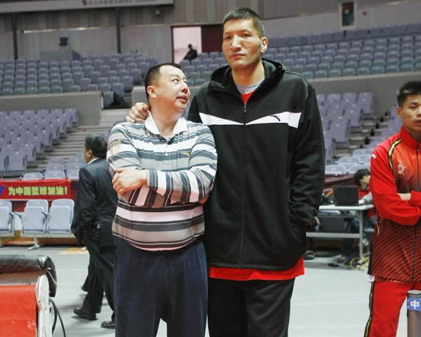 德天空：桑乔正是多特所需要的球员类型，但他没那么勤奋守纪（德天空：桑乔与多特高度契合，但在勤奋与纪律方面有所欠缺）