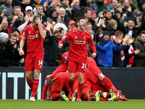 探寻红色服饰的优雅魅力（邂逅红色时装的典雅风采）