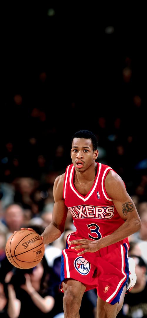 印媒披露：一名官员在索要签名时划伤梅西，后者要求离场（印媒：官员索签名时划伤梅西，梅西随即要求离场）