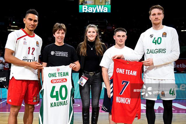 杰克-奥布赖恩：为了防范“客场盗贼”，我购买德牧保护家人（杰克·奥布赖恩为防“客场盗贼”购入德牧，守护家人）