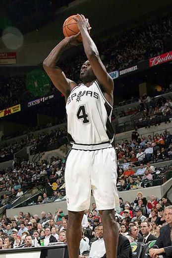 世体：伊纳西奥完成续约后，巴萨的引进希望变得渺茫（世体：伊纳西奥续约，巴萨签下他的可能性大幅降低）